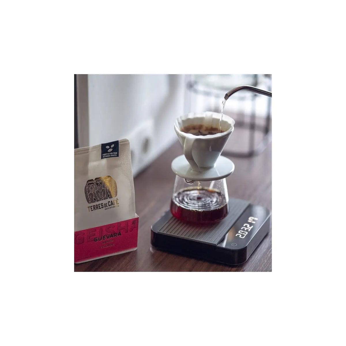 Dripper blanc V60 Céramique 02 - 1/4 Tasses HARIO